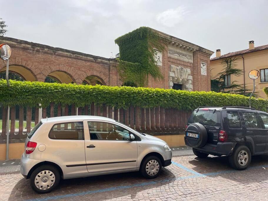 Minimal Loft In Centro A Piacenza Apartman Kültér fotó
